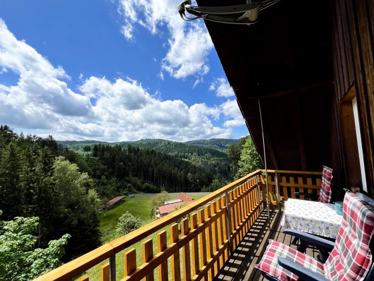 Апартаменти Landhaus Valentin Triberg im Schwarzwald Екстер'єр фото